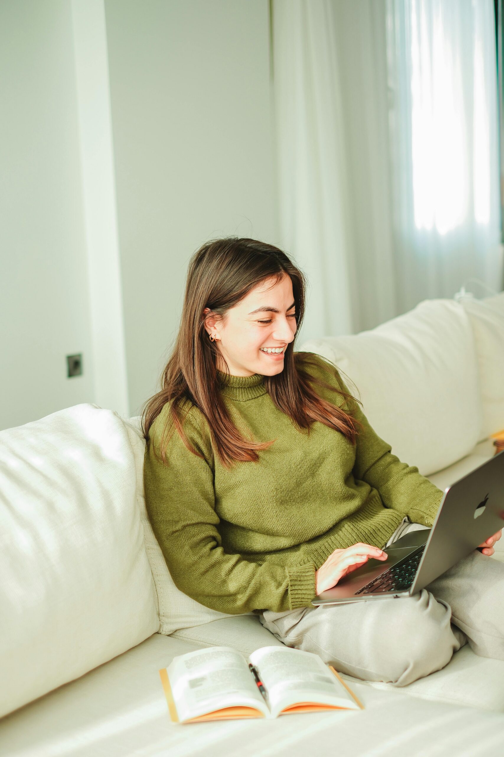 Does insurance cover nutritionist services?